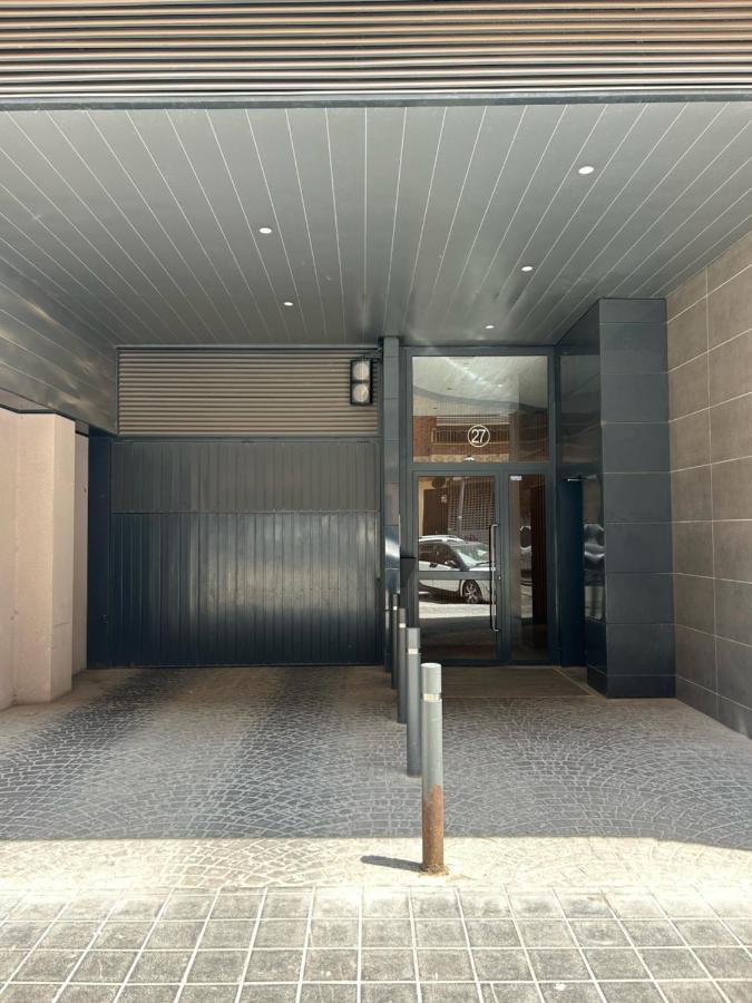 Lujoso Hogar Cerca Del Casco Antiguo De La Ciudad Leilighet Valencia Eksteriør bilde